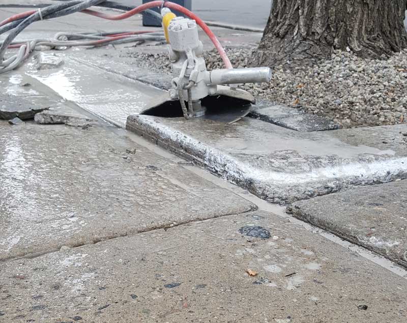 Sidewalk Concrete Saw Cutting